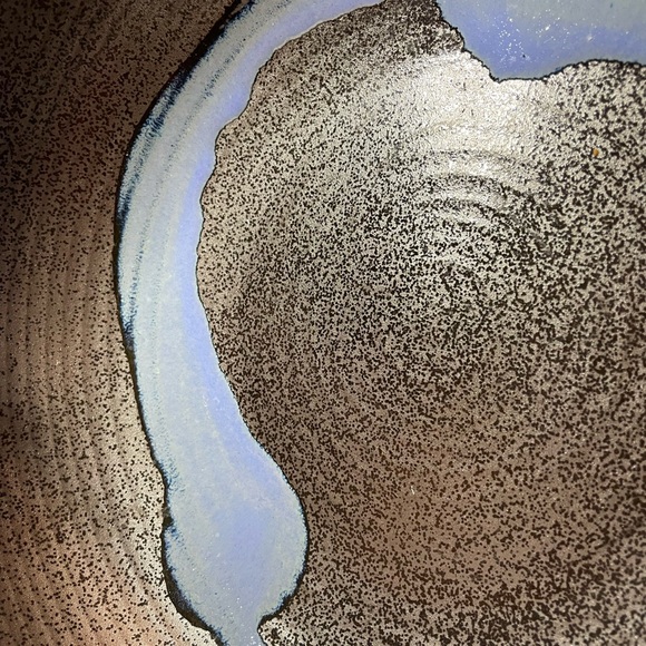 Large Ceramic Bowl - Picture 5 of 6